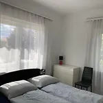 بيت ضيافة Szallaspartner Maganszallas 3*