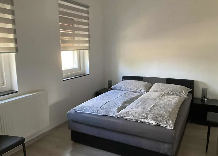 Szallaspartner Maganszallas 3*